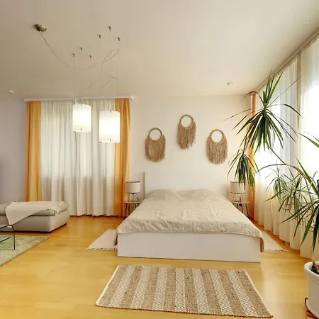 Appartement 3min2centre - 2 Bedroom Garage, View