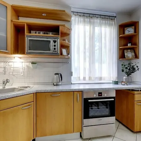 3min2centre - 2 Bedroom Garage, View Appartement